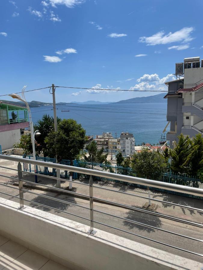 Xhulio Apartments Саранде Екстериор снимка