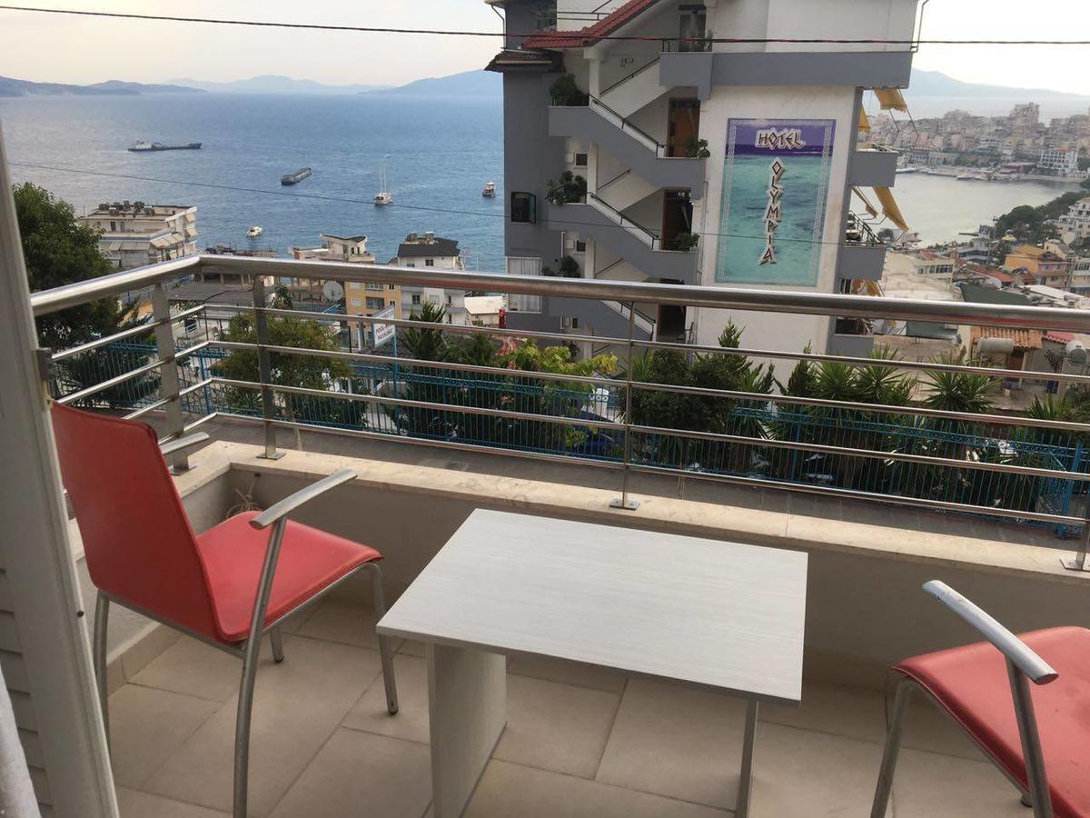 Xhulio Apartments Саранде Екстериор снимка