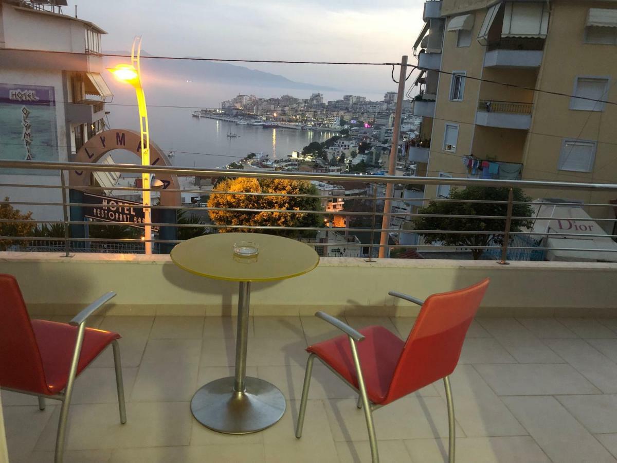 Xhulio Apartments Саранде Екстериор снимка