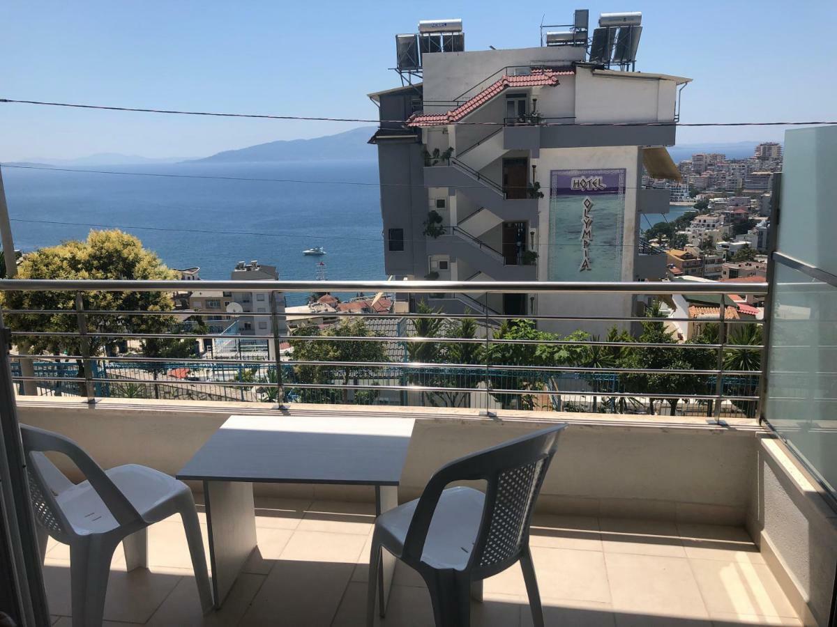 Xhulio Apartments Саранде Екстериор снимка